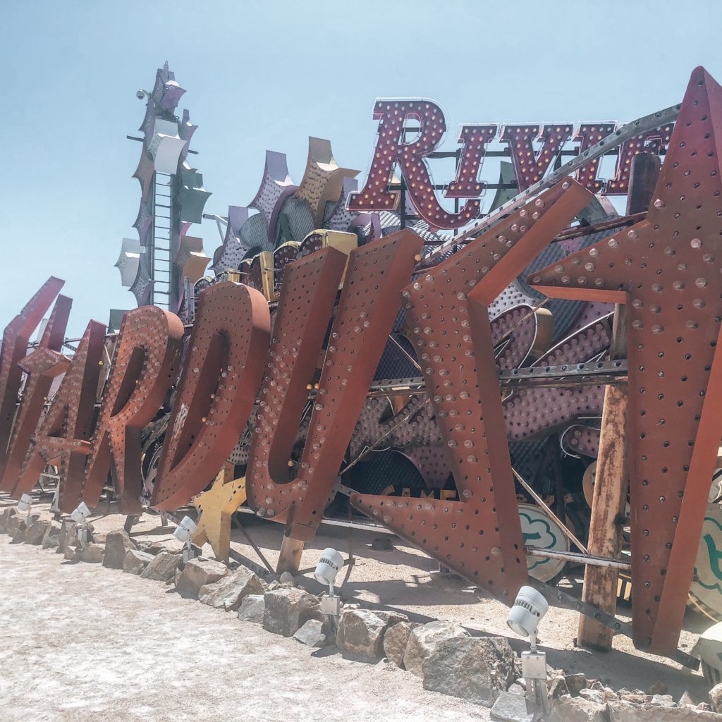 Neon museum 